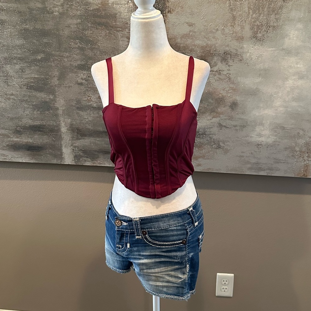 Women’s NWT Willow & Root Crop Tank Top